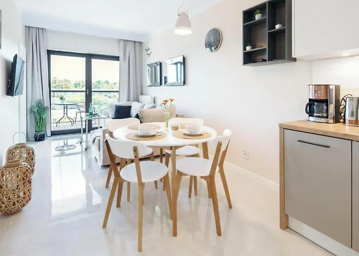 Apartamento In With Kitchen Dziwnów
